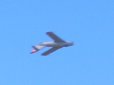Mikoyan-Gurevich　MiG-17 MiG-17 Flyby Upside Down
