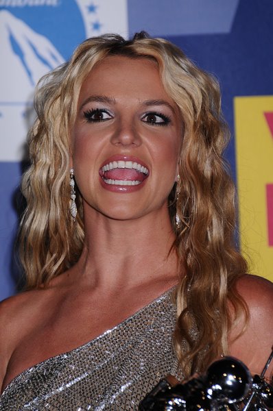 [Britney+Spears+Hair+Extensions.jpg]