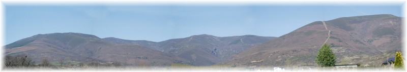 [Panoramica+de+Gistreo+desde+Noceda.jpg]
