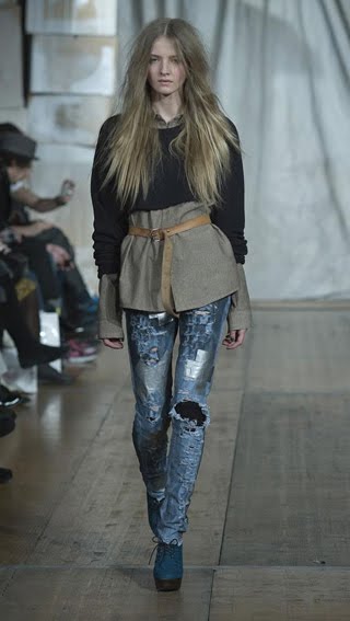 off the catwalk: layer on the leggings