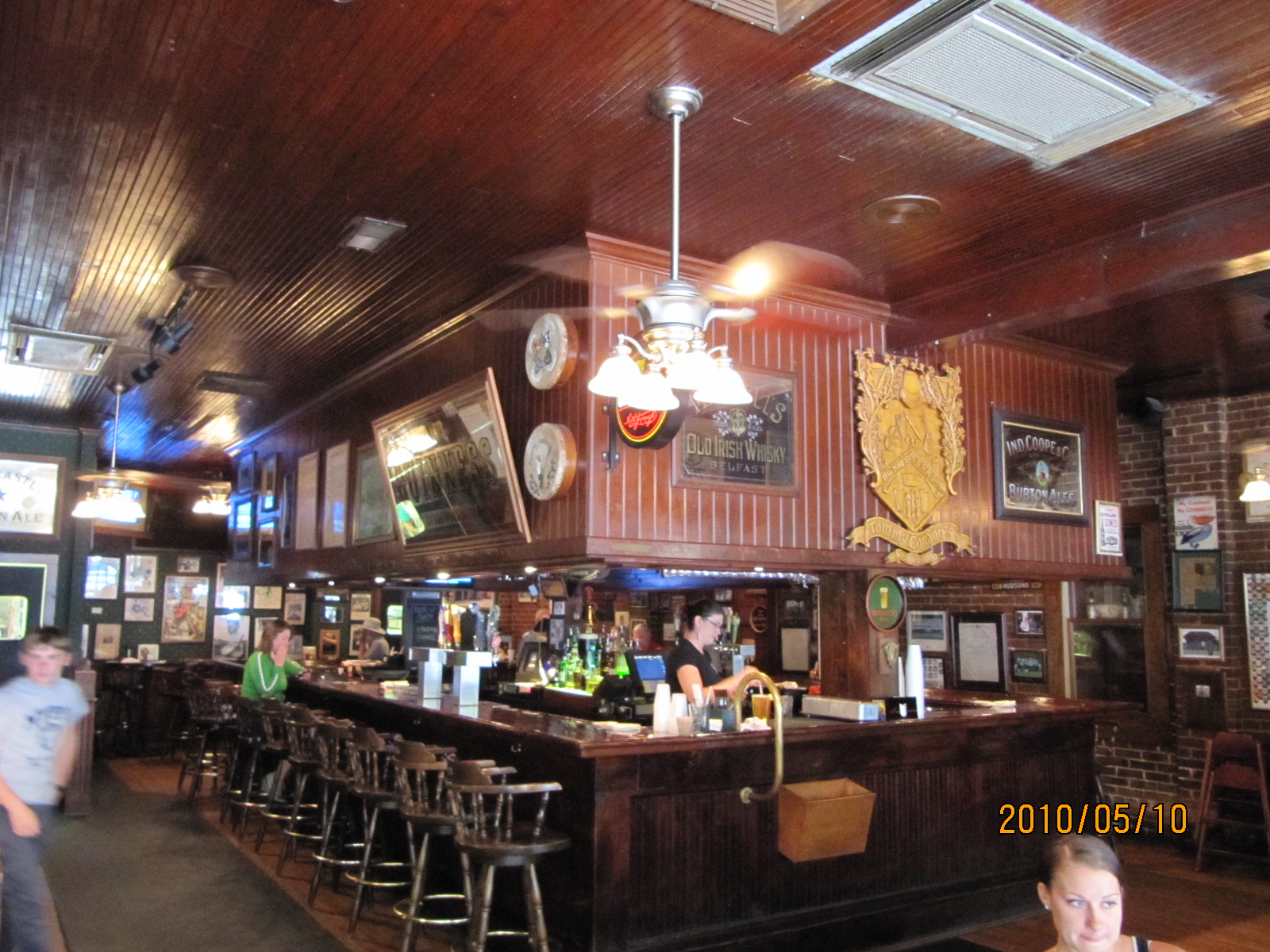 Jeeps Pubs Taverns and Bars Tommy Condon's Irish Pub and Seafood