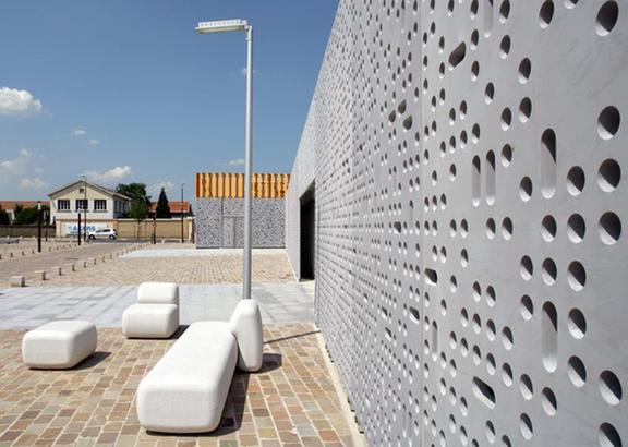 W W W A U T O C O N S T R U C T I O N A T Beton Sans Ferraille