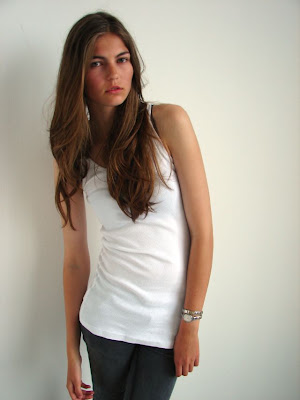 Lin Thomas Model All about Models: Meet Lin