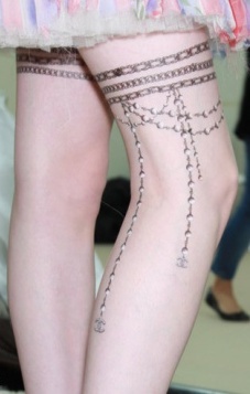 [cHANEL-thumb-300x471-99228.jpg]