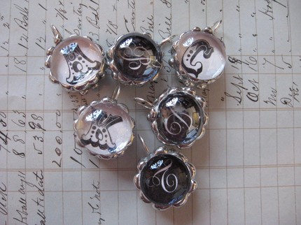 [tia+bubble+pendants.jpg]