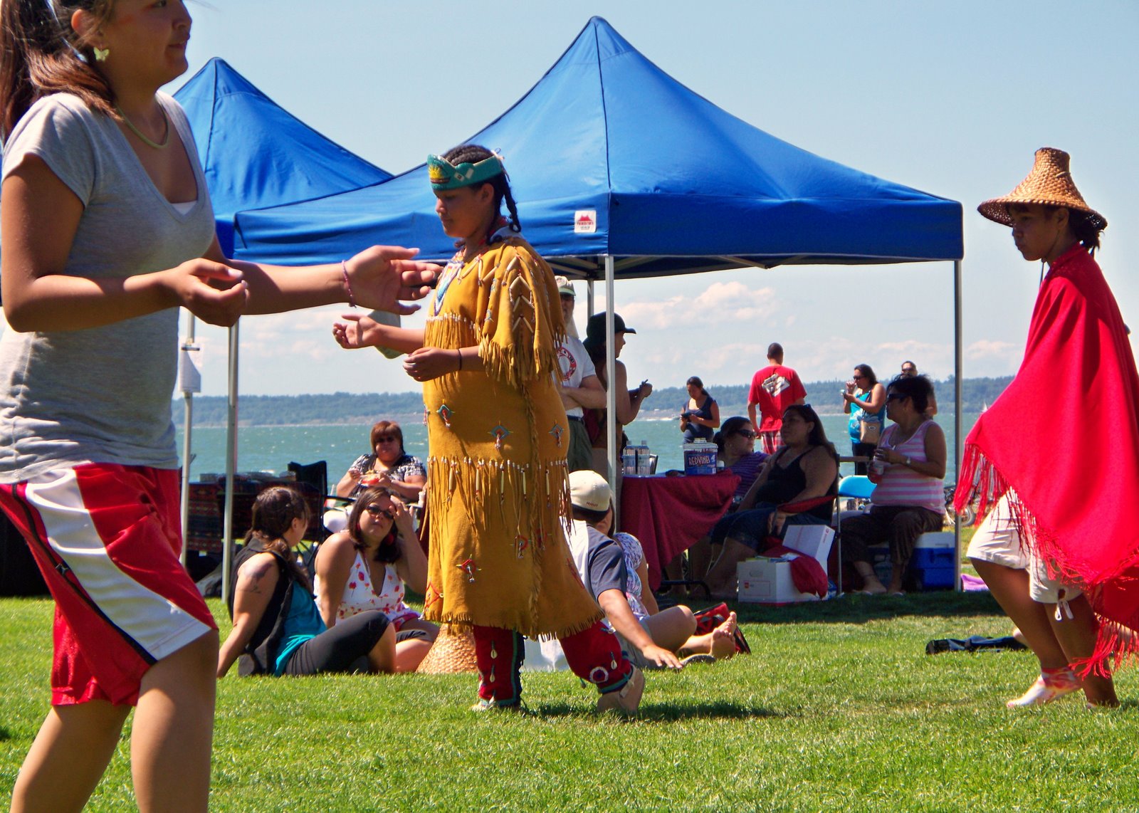[Blog+03+Coast+Salish+Day+Songs+and+Dances+for+the+Girls.JPG]