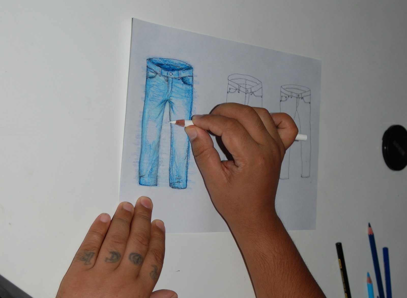 . 3D PAPER DENIM How to draw your perfect denim on paper!