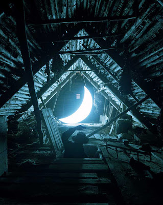 Private Moon (12) 7