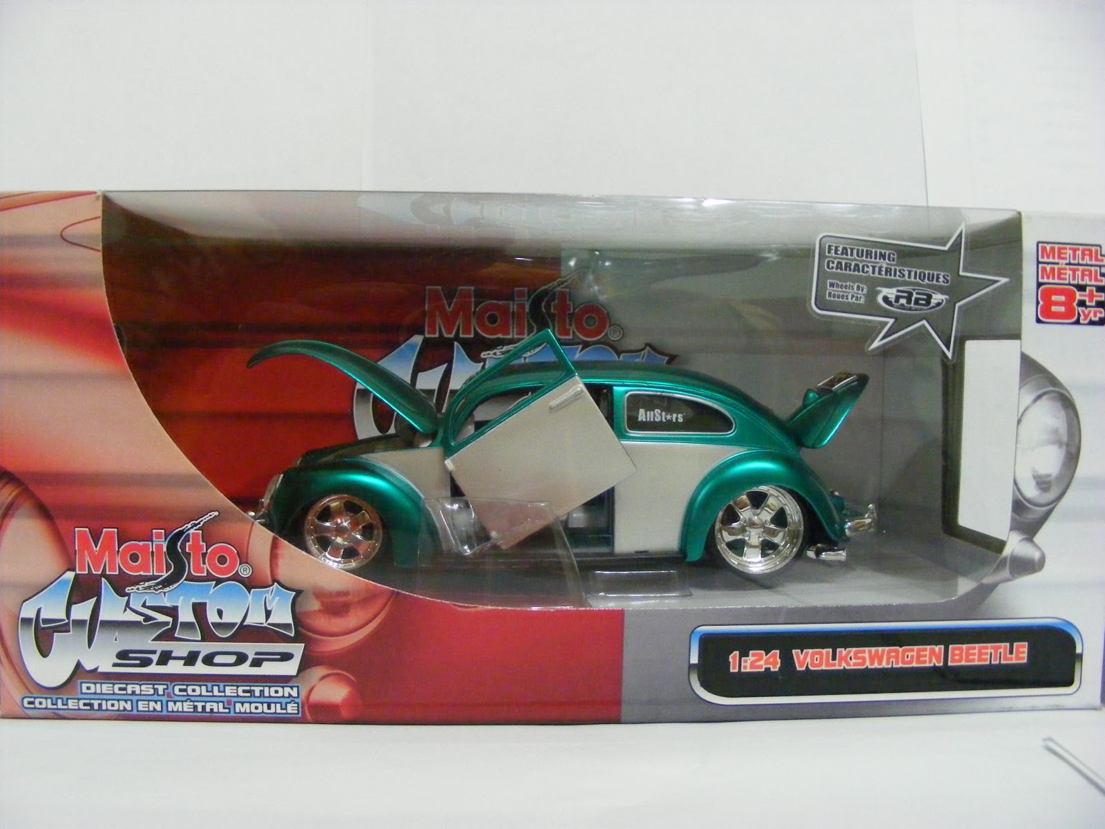 1993 Ford Mustang SVT Cobra - WHITE - 1/24 Diecast Metal Model by Mais