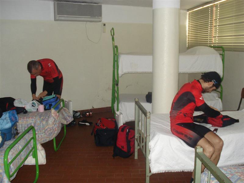 [DSC00565+(Medium).JPG]