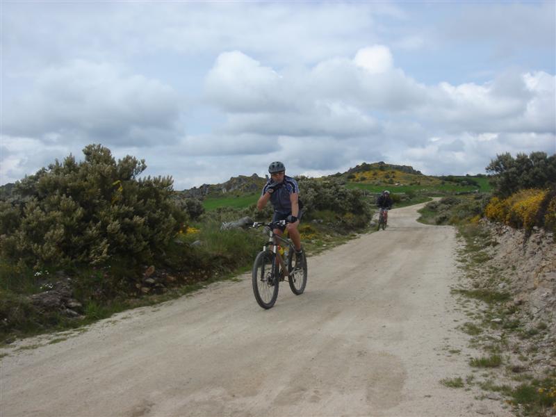 [Caramulinho+10+maio+143+(Medium).jpg]