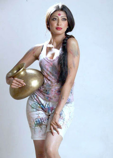 Pranitha Latest Hot PhotoShoot