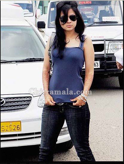 Sakshi Dhoni Latest Unseen Pics at an Event