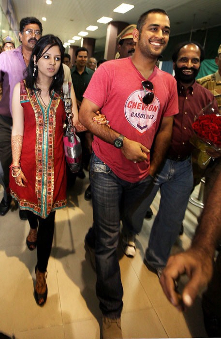 Sakshi Dhoni Latest Unseen Pics at an Event