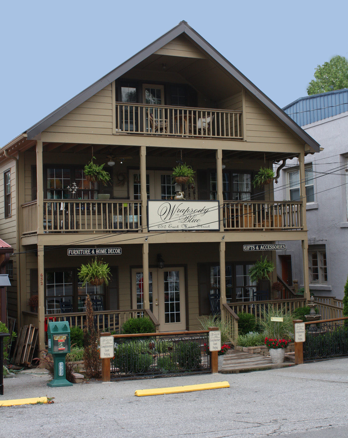 Southern Lagniappe: A Place Called Blue Ridge