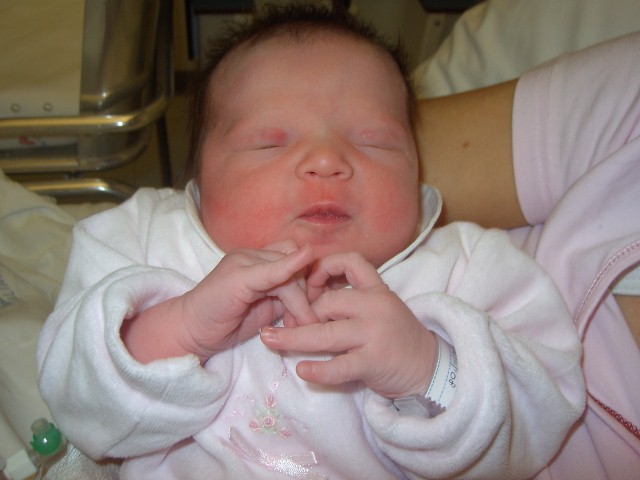 [Anna+a+tre+ore+(2)+(640x480).jpg]