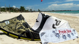 , Perfect Weather to try the 2009 Eclipse KIMA 6m., Playa Del Carmen Kiteboarding