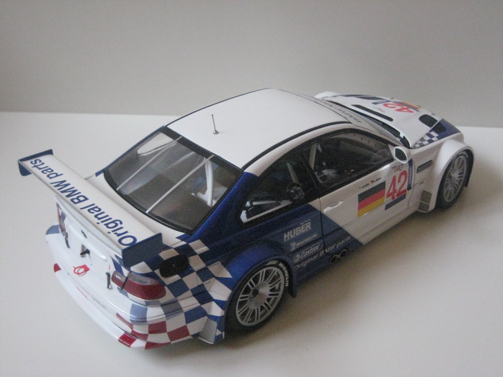 Minichamps 1:43 BMW M3 GTR #42 Gagnant 24h Nürburgring 2004 BMW Motorsport 444042342