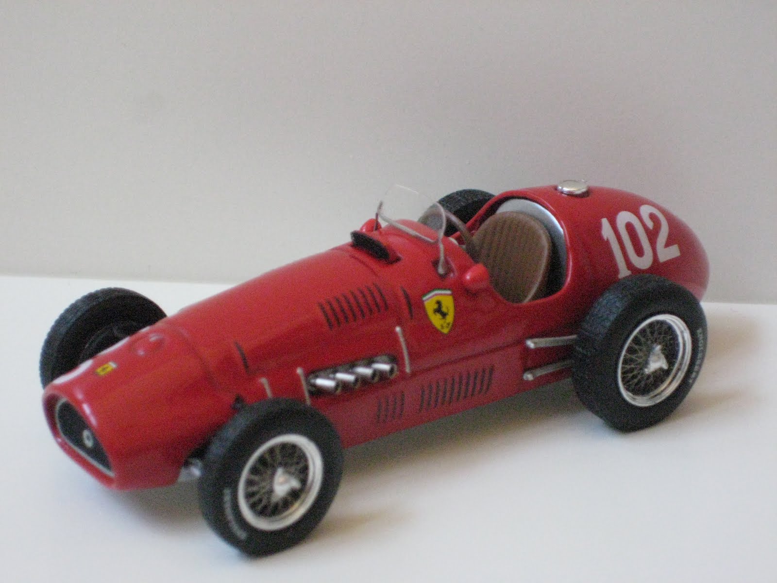 Voiture De Collection Ferrari 500 GP Nurburgring 1952 - Échelle 1/18 Par Tecnomodel - Édition Limitée à 55 Pièces