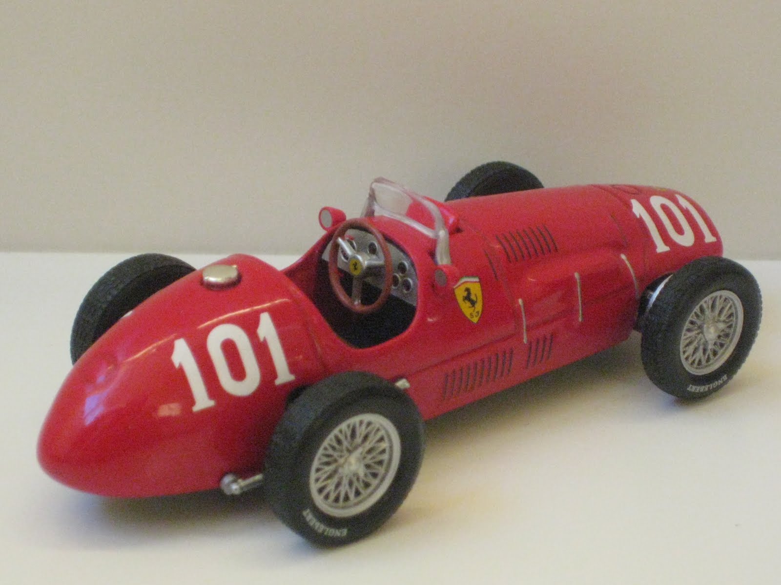 Quartzo 1952 Ferrari 500F2, driven by Formula 1 World Champ A Ascari, 1:43 | #1832446412