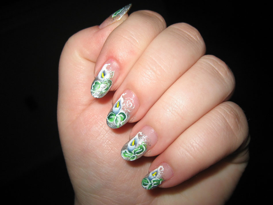 fantastic nails Calla Lillies Manicure
