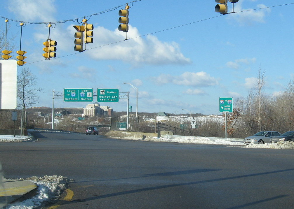 [ma3signexit18onr2.JPG]