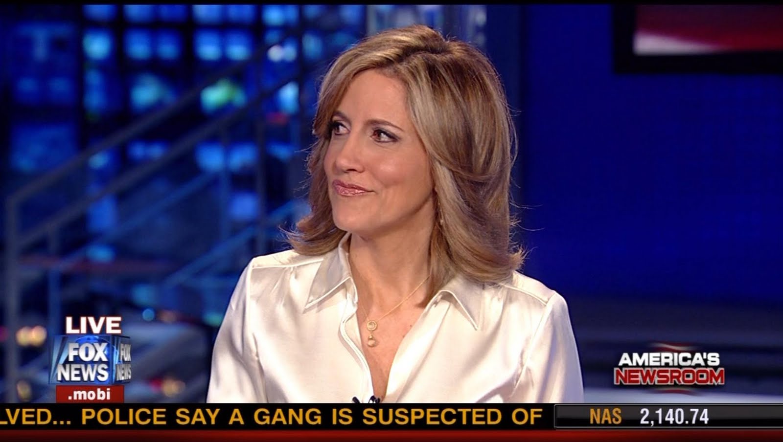 Ladies in Satin Blouses: Alisyn Camerota - white satin blouse