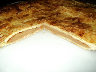  TARTA DE MANZANA CON MASA DE HOJALDRE. 