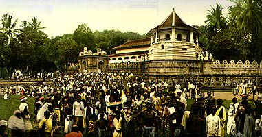 kandy.2.jpg