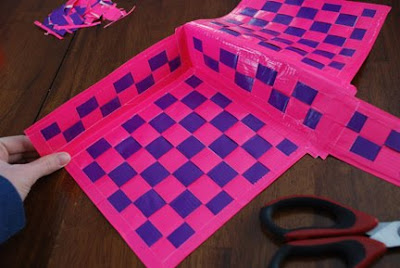 how to make duct tape woven purse