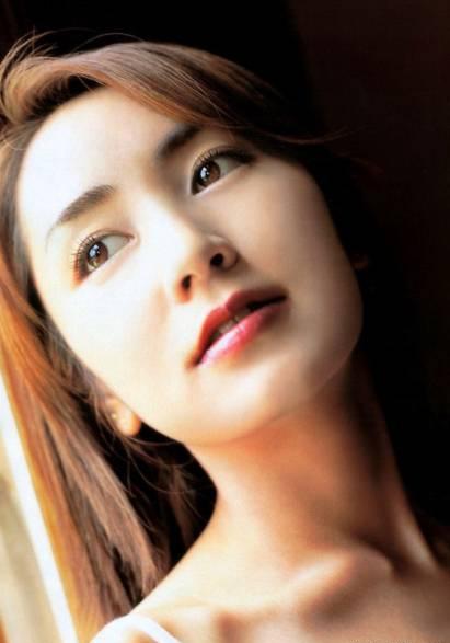 [akiko_yada_photo_9.jpg]