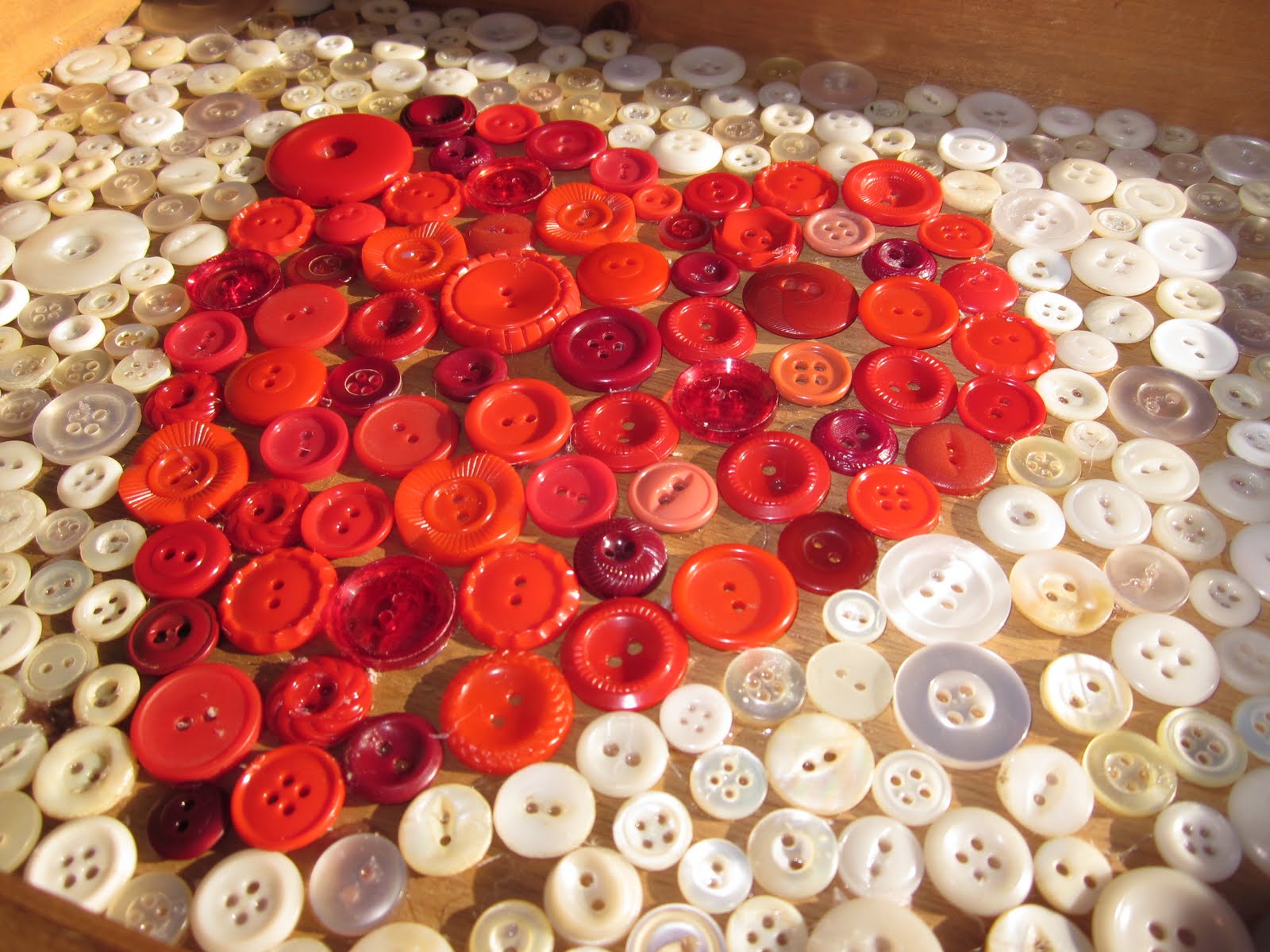 Seaddle Bags: Valentine's Button Tray