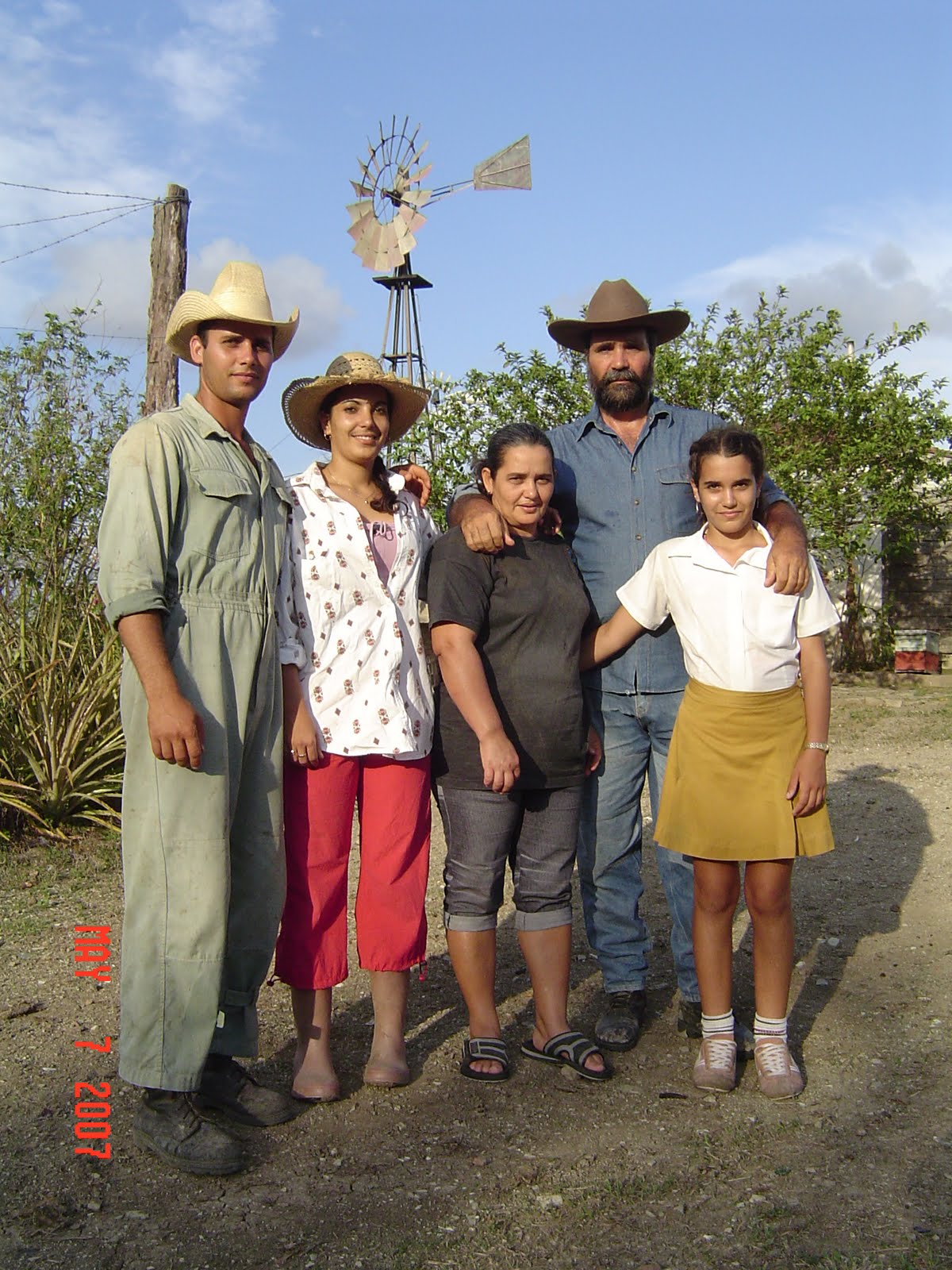 CUBACASIMIRO.CU: LA FELICIDAD DE UN CAMPESINO CUBANO