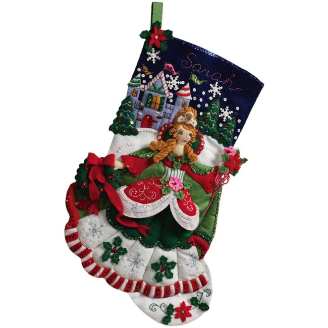 Weekend Kits Blog: Bucilla Felt Christmas Stocking Kits - New