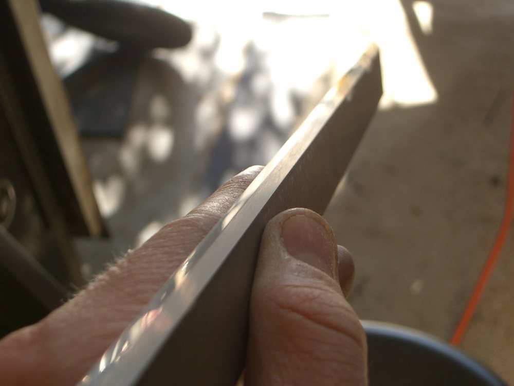 [sharp+planer+knife.jpg]