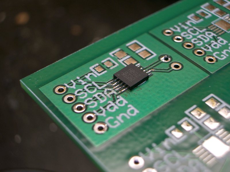 [liquid+lens+hv892+chip.jpg]