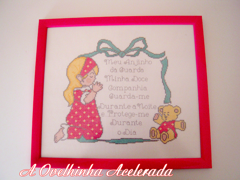 A Ovelhinha Acelerada: Quadro em Ponto de Cruz