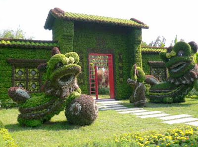 http://3.bp.blogspot.com/_OJrPXK_F-GQ/Sq08Z-50E0I/AAAAAAAAAX0/_1zlUkq8kCs/s400/Beijing+Olymic+topiary+garden.jpg