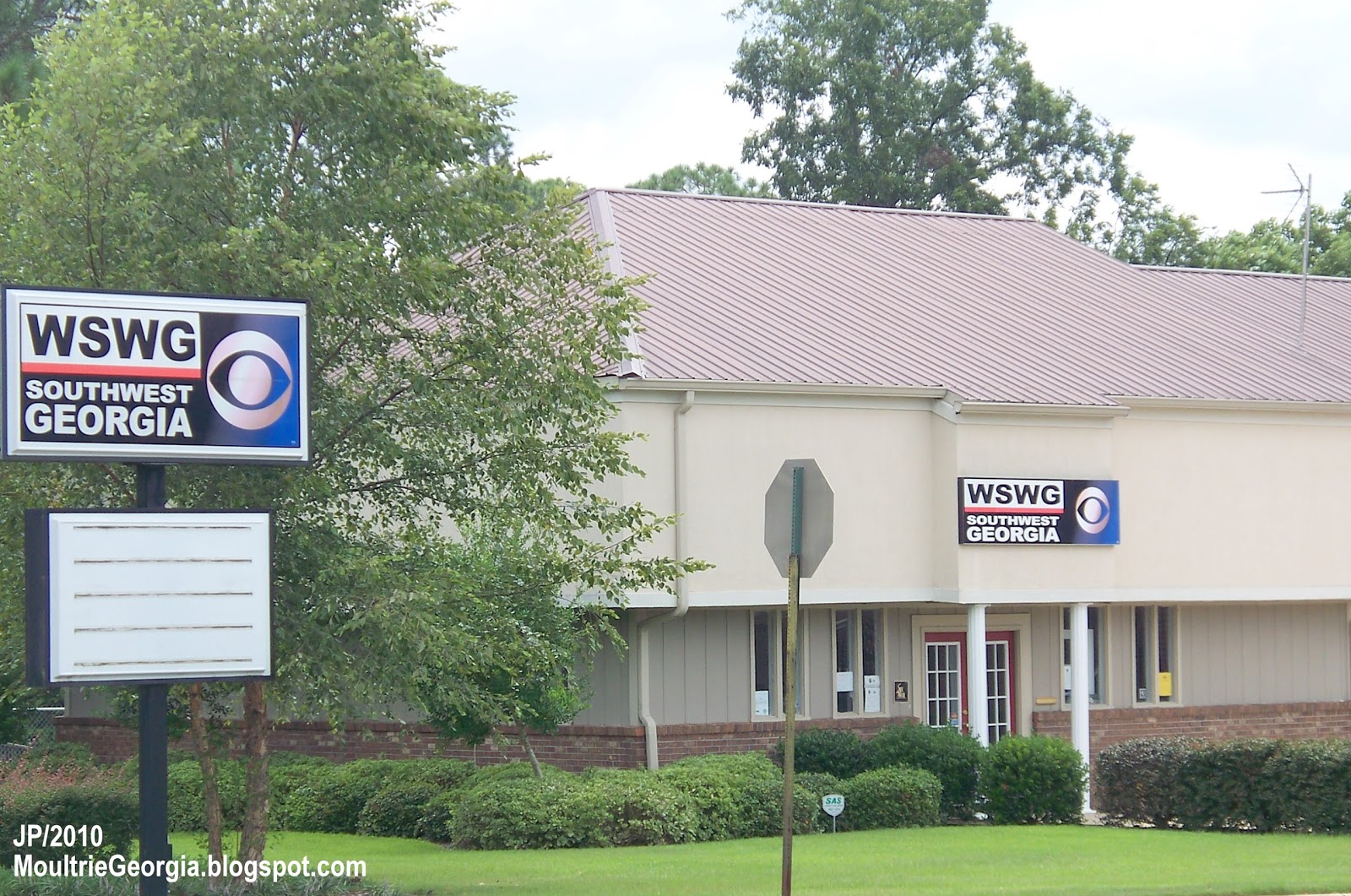 MOULTRIE Colquitt Attorney Restaurant Dr. Hospital Bank Church