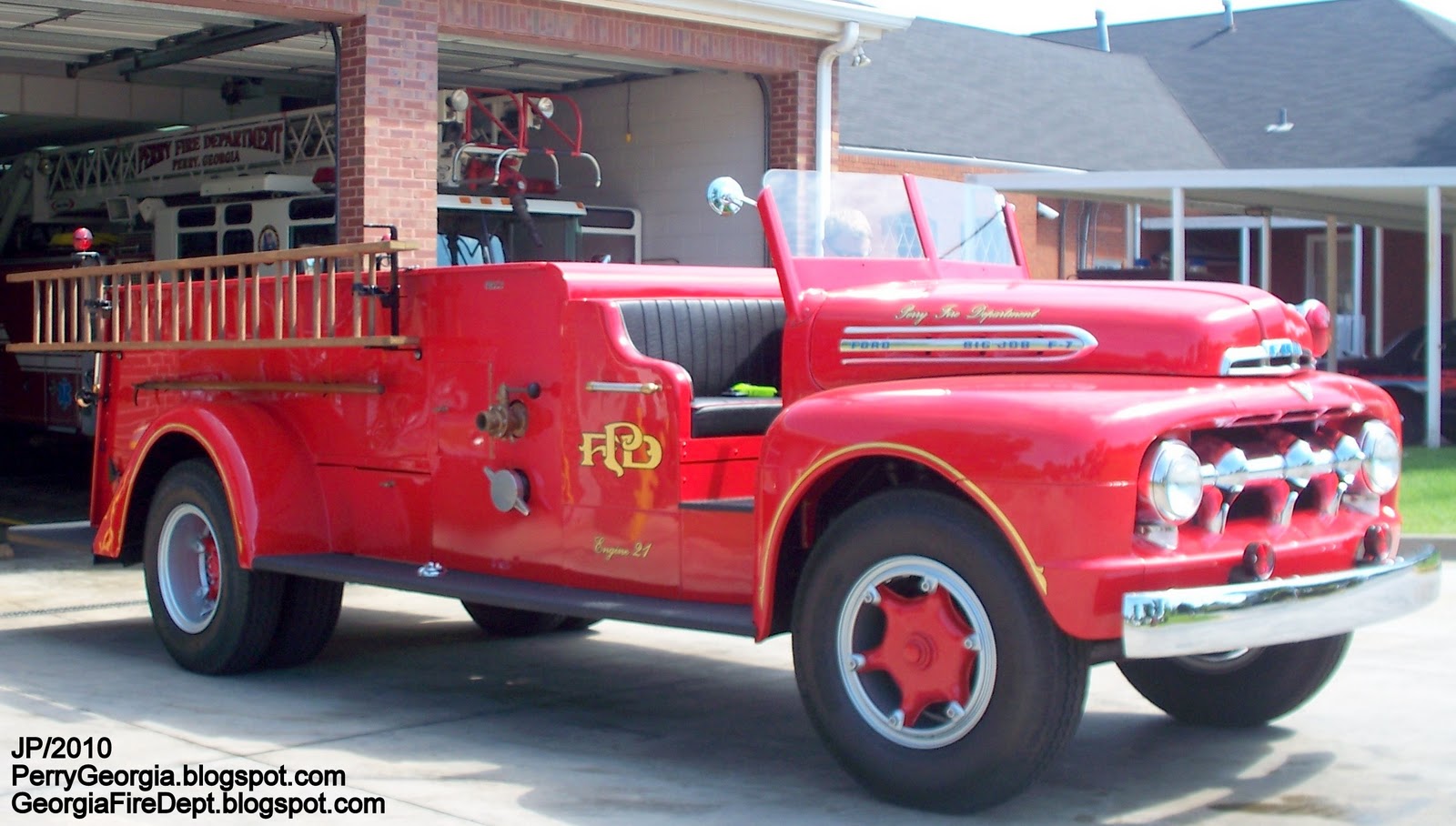 Ford antique fire #4
