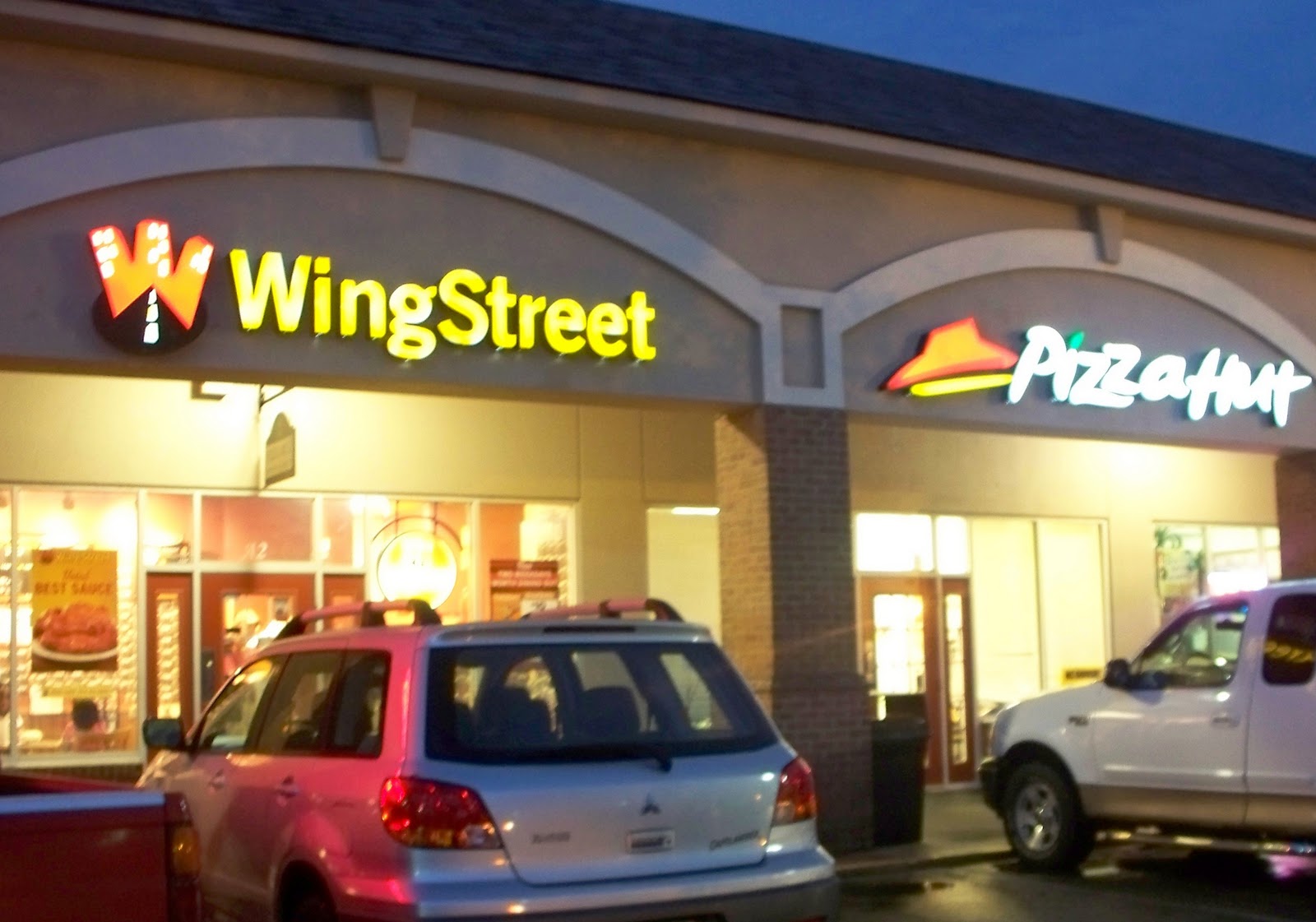 Restaurant Fast Food Menu Mcdonald S Dq Bk Hamburger Pizza Mexican Taco Bbq Chicken Seafood Chinese Pizza Hut Tallahassee Florida Kerry Forest Parkway Wing Street Pizza Hut Restaurant Delivery Tallahassee Fl