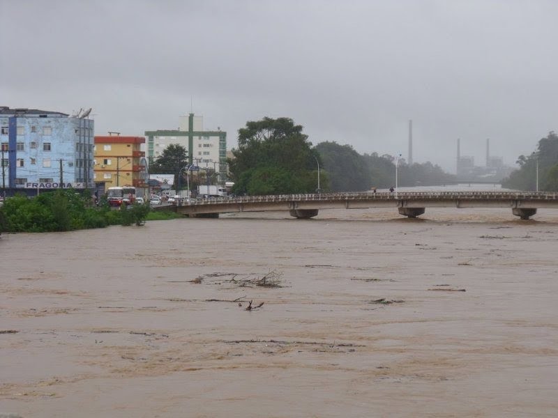 Ambiente, foto & fato Rio Tubarão Santa Catarina Brasil Ambiente, foto & fato Rio Tubarão Santa Catarina Brasil
