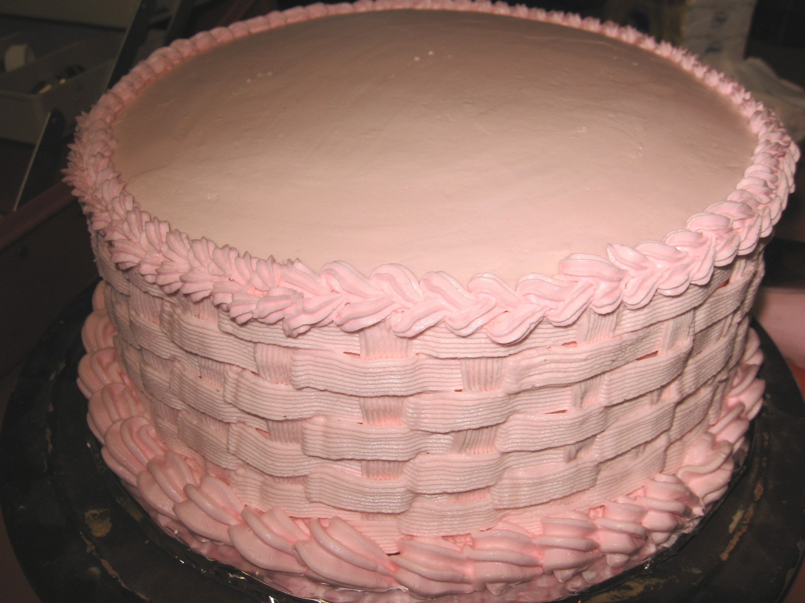 Coleen's Recipes: STURDY BUTTER CREAM FROSTING