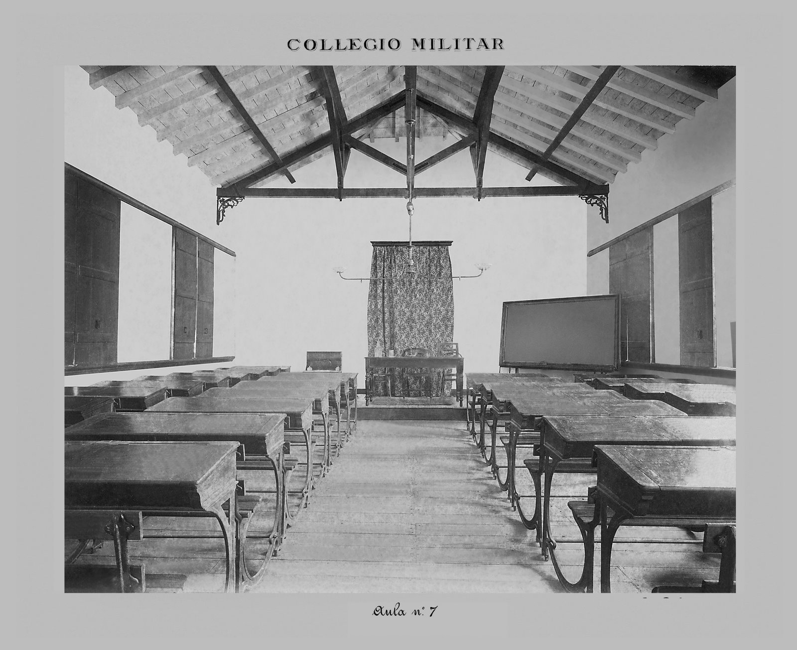 [CM+-+Sala+de+Aulas.jpg]