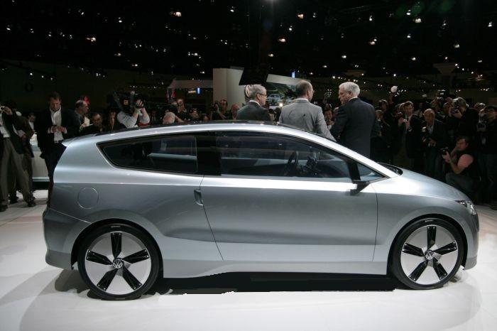 [volkswagen-up-lite-concept-faz-41-kmlitro-e-e-apresentado-em-los-angeles-2.jpg]