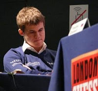Magnus Carlsen campeón del Torneo Clásico de Ajedrez de Londres 2009
