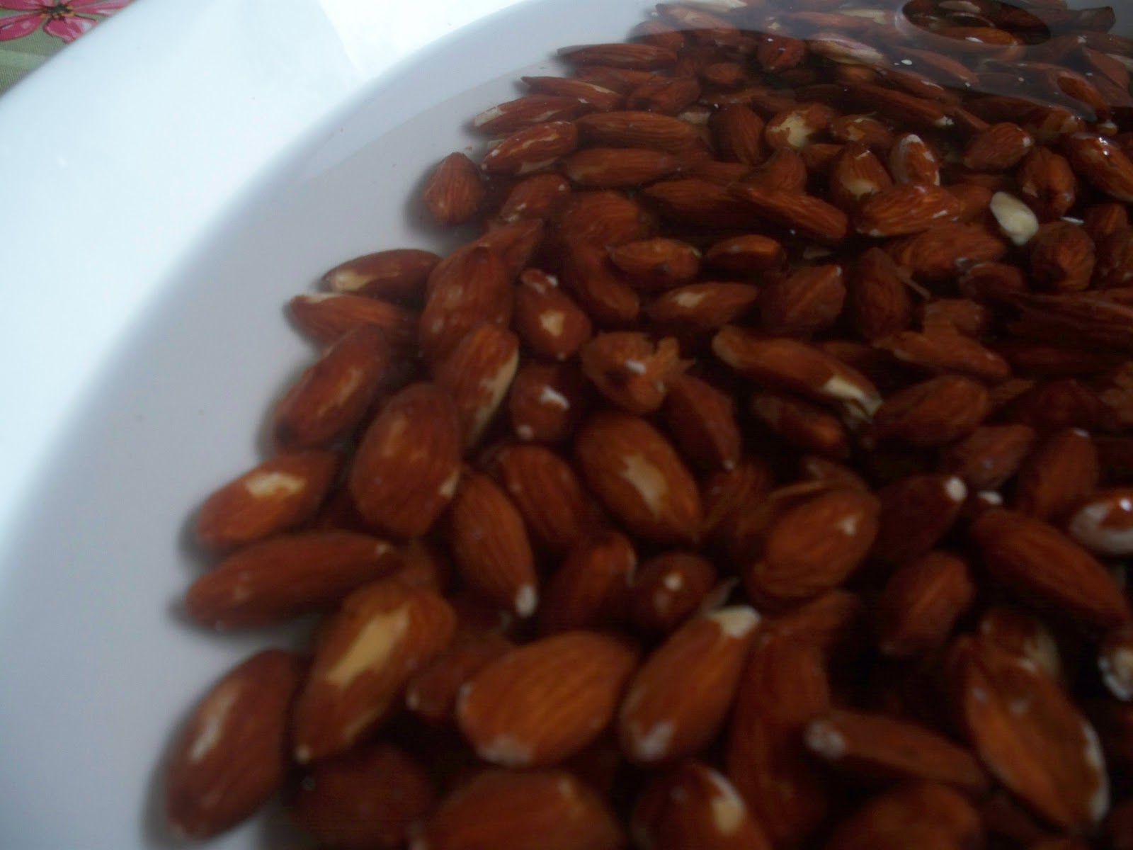 Dotal Anecdotes: Life as a Wife: Rich and Aromatic Almond Milk - yes