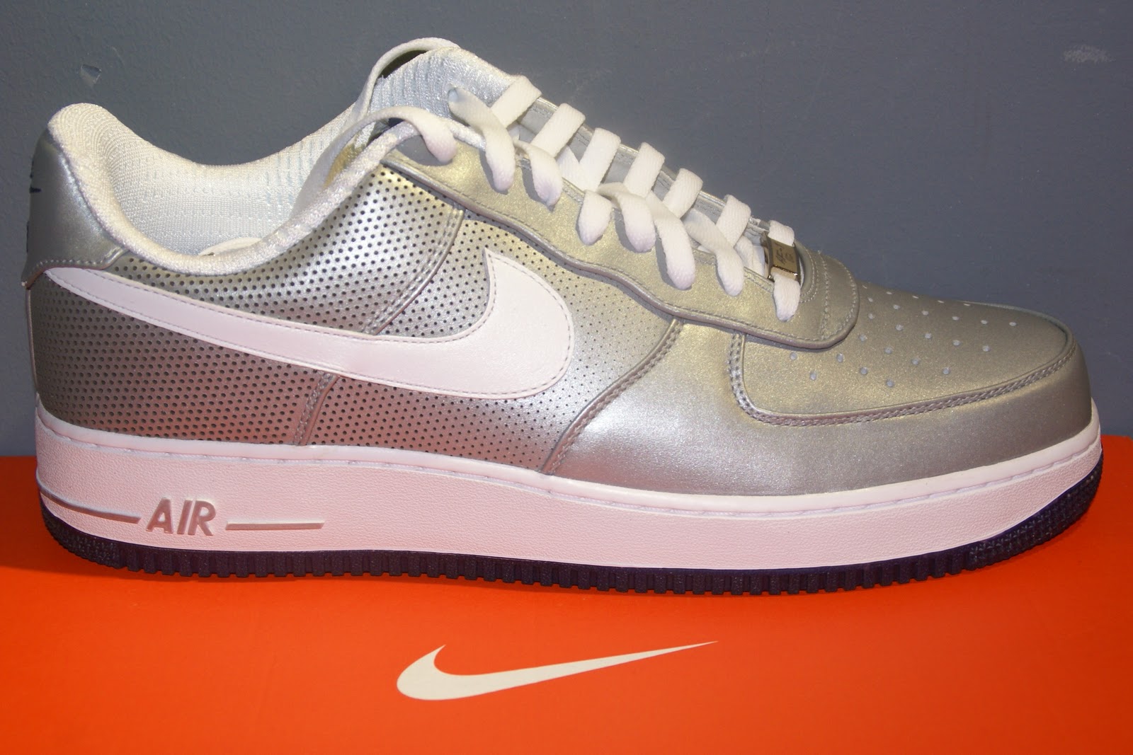 size 3 af1