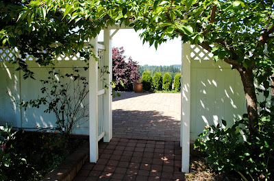 ARTISTIC SENTIMENTS: Garden of Eden