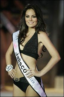 Miss Mexico Jimena Navarette in a bikini